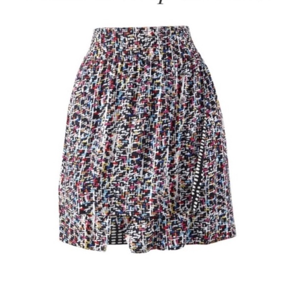CAbi Dresses & Skirts - CAbi reversibile faux-wrap skirt  EUC 2-in-1!